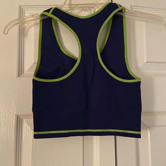 SoulCycle Ribbed Set - Picture 6 of 7